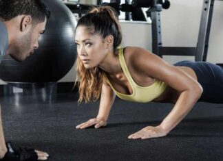 How To Flirt With A Guy At The Gym